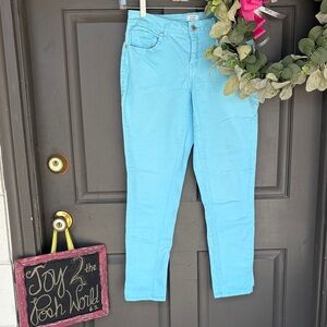 Crown & Ivy GUC Women's Light Blue Jeans